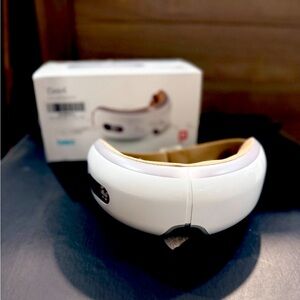 Breo iSee4 Eye Massager